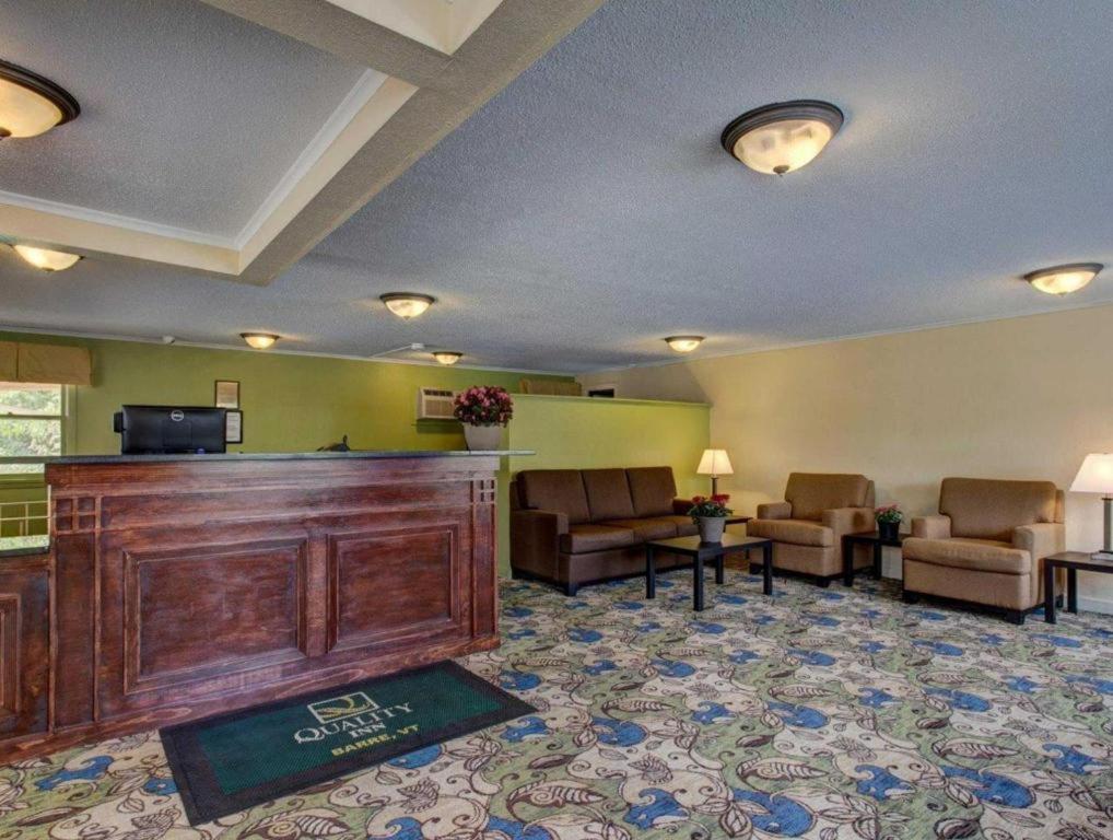 Quality Inn Barre-Montpelier Kültér fotó