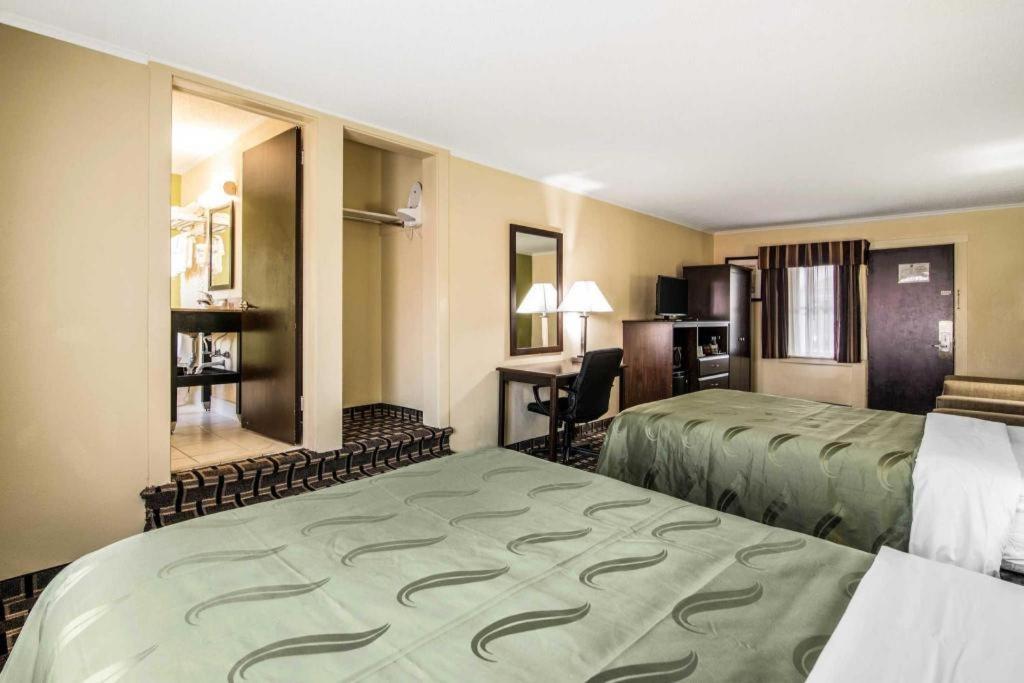 Quality Inn Barre-Montpelier Kültér fotó