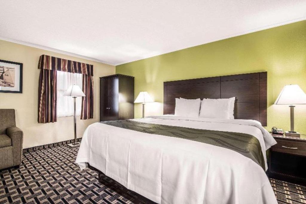 Quality Inn Barre-Montpelier Kültér fotó