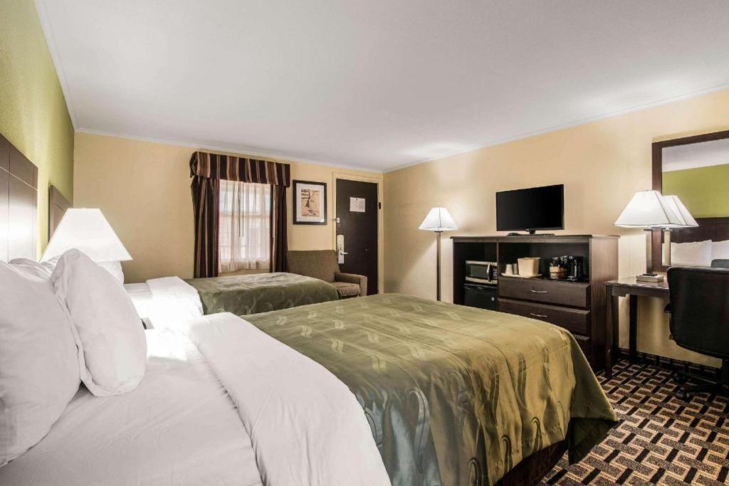 Quality Inn Barre-Montpelier Kültér fotó