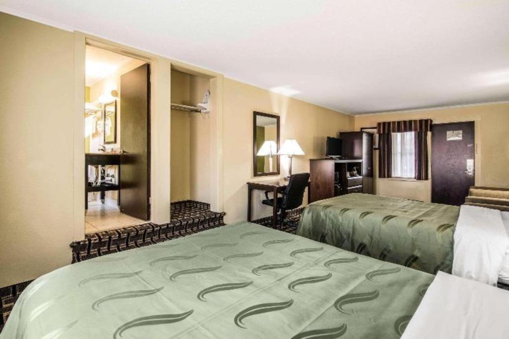 Quality Inn Barre-Montpelier Kültér fotó