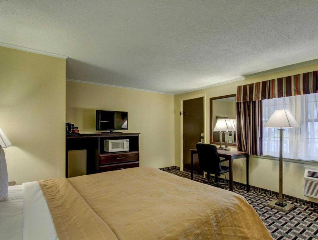 Quality Inn Barre-Montpelier Kültér fotó