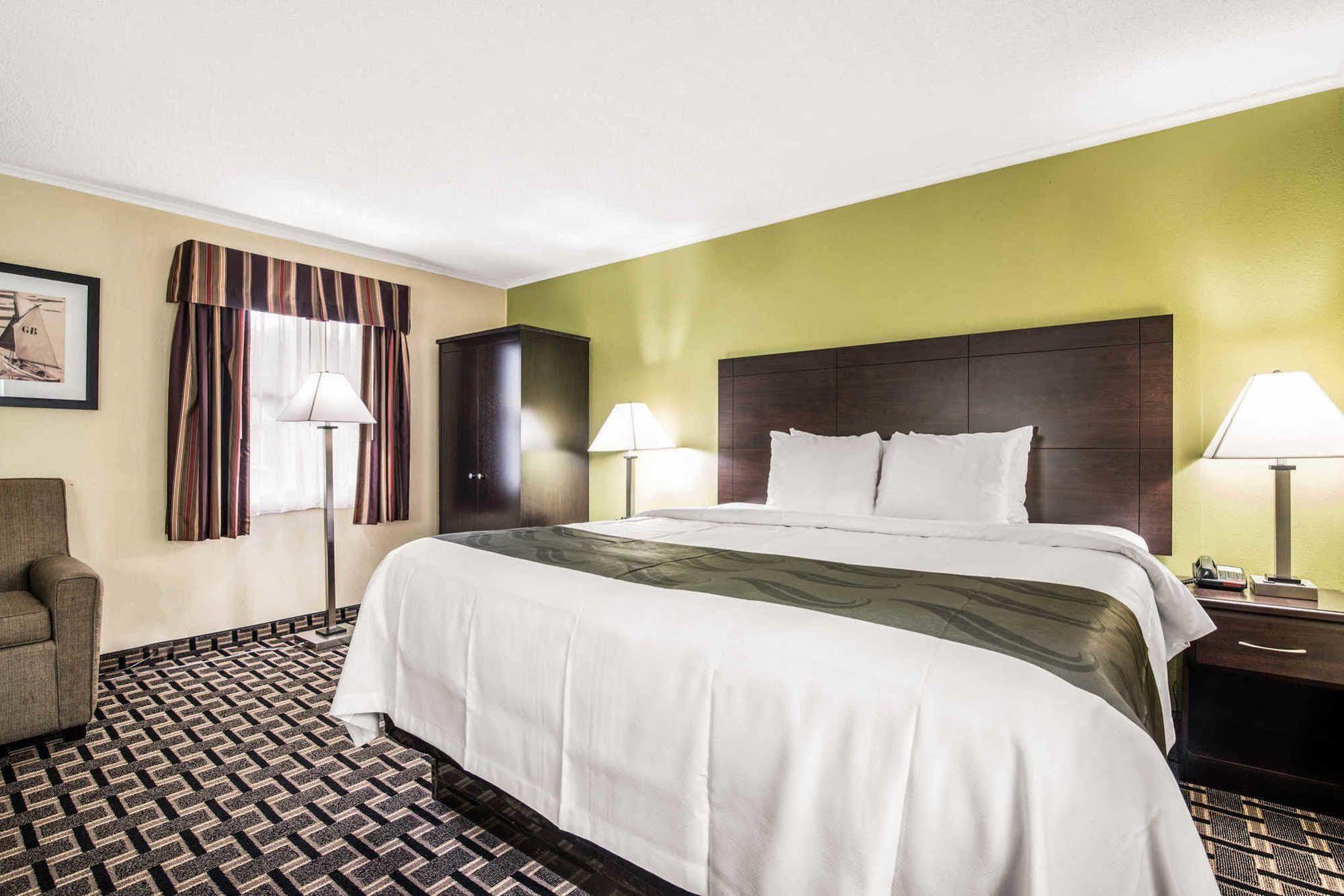 Quality Inn Barre-Montpelier Kültér fotó